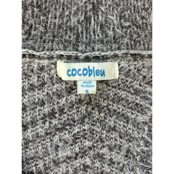 Cocobleu Sweater Womens Small Gray Chevron Button Front Fuzzy Cardigan Boxy - Picture 3 of 8